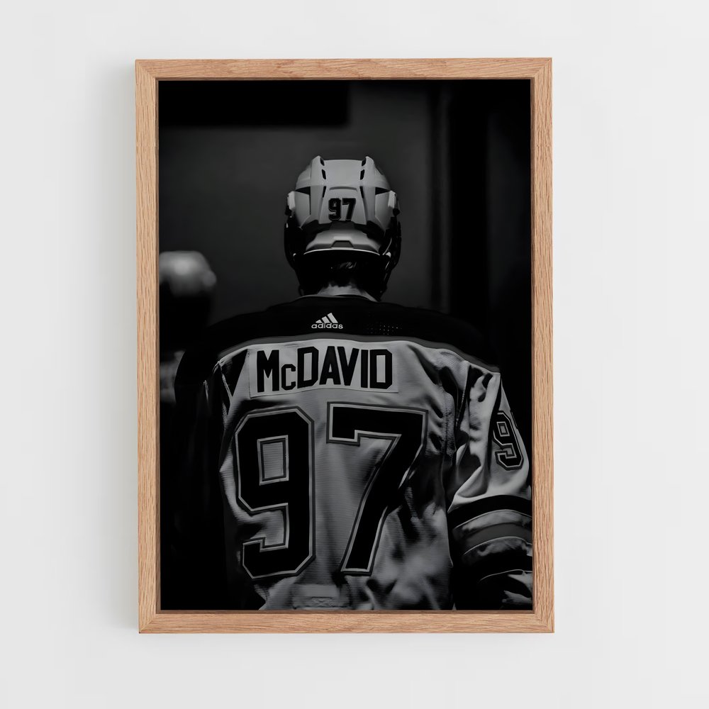 Poster Connor dans le Vestiaire – affiche Hockey sur glace (vue 4)